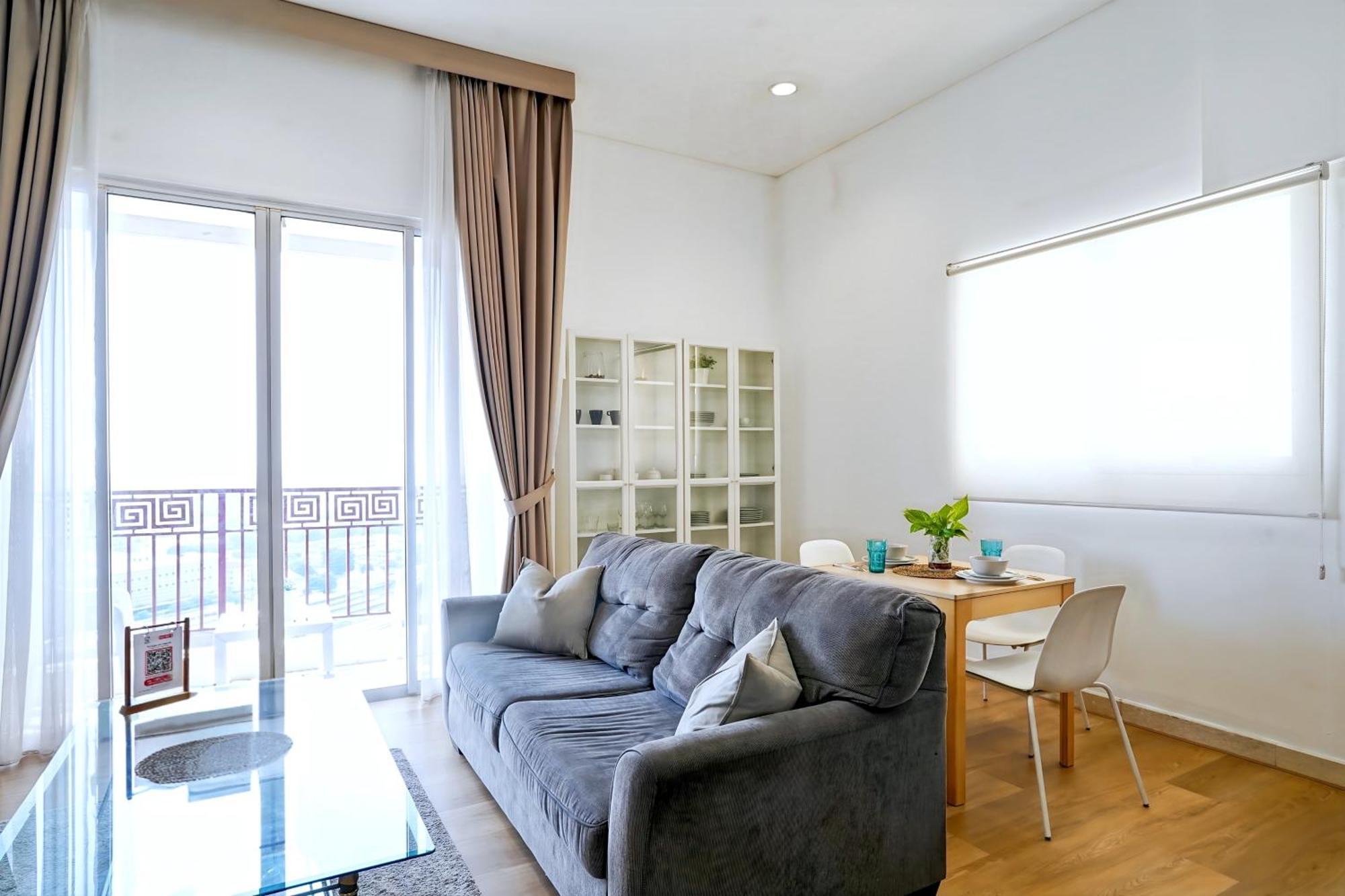 2Br Lucky Tower Residence Jakarta Old Town Top Floor Condo Eksteriør billede